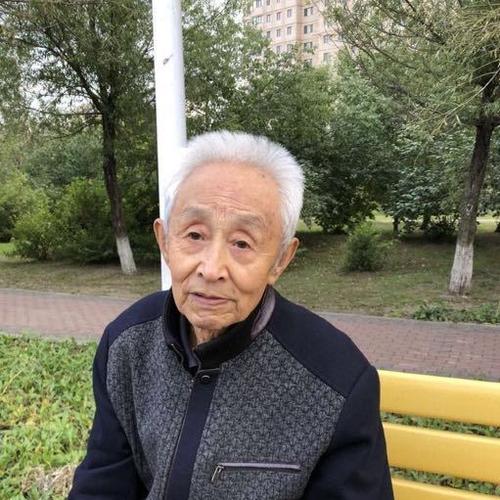 恋上枫叶老头微博截图