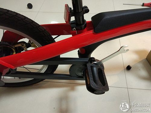 脚踏左右怎么分