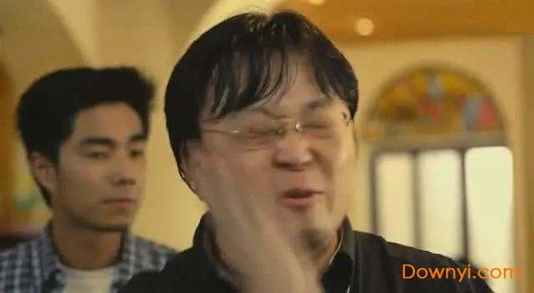 自己打自己的脸表情包
