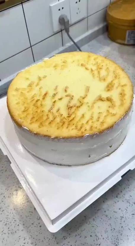 蛋糕上怎么用奶油挤爱心截图