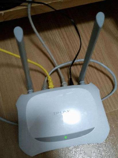 网络路由器图片