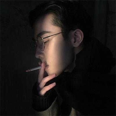 头像男生霸气冷酷游戏截图