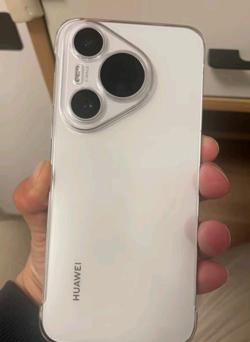 华为手机突然变白色屏