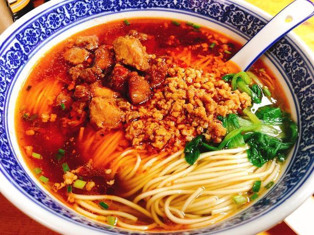 辣肉面