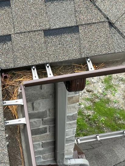 房檐下雨往回流水解决办法图标