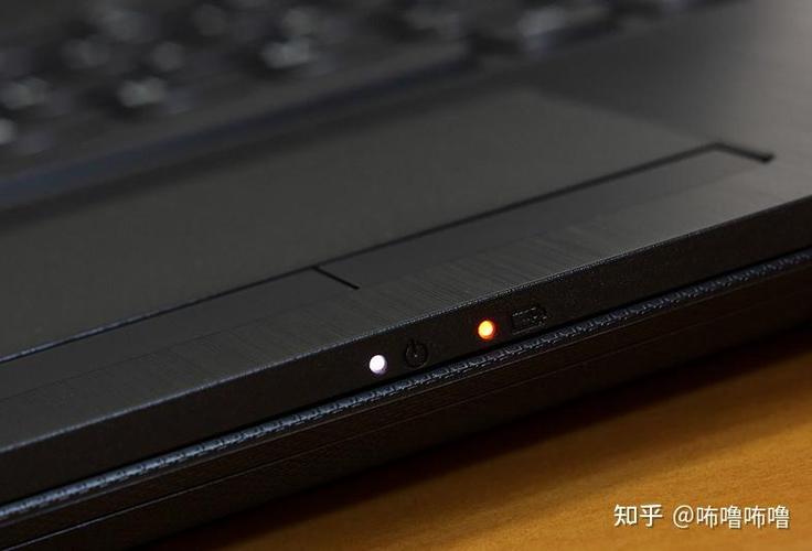 联想笔记本电源红灯缩略图