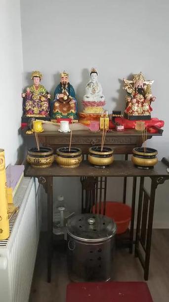 佛和财神放一块犯冲吗