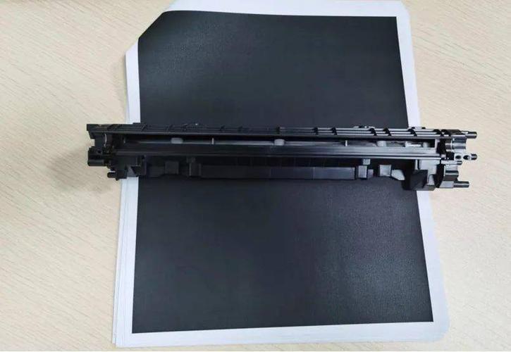 硒鼓打印出现很多黑条游戏截图