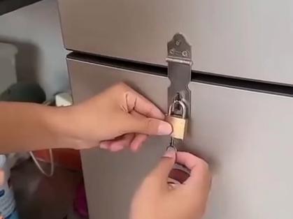 冰箱锁了怎么解锁