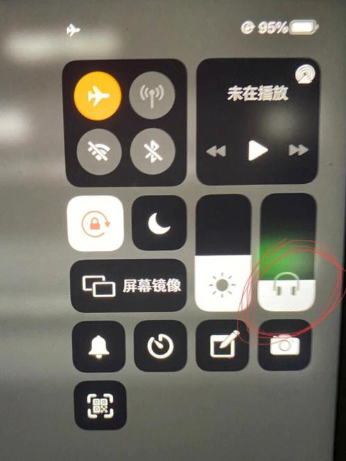 为什么耳机插到ipad上没声音