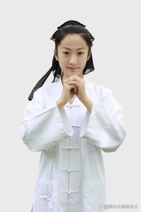 婆婆见面礼一般多少钱截图