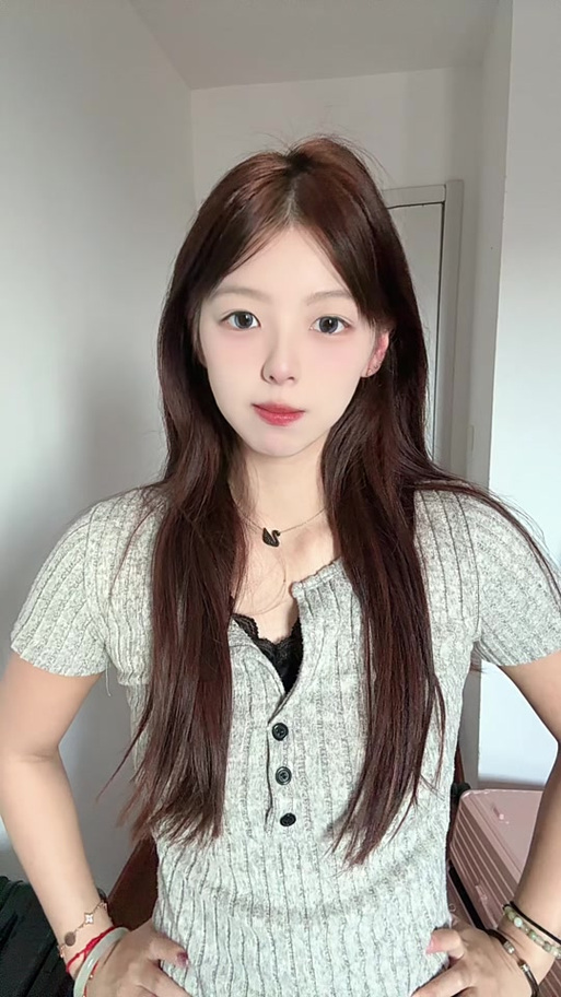 他趣跟女生聊天她能赚钱吗缩略图