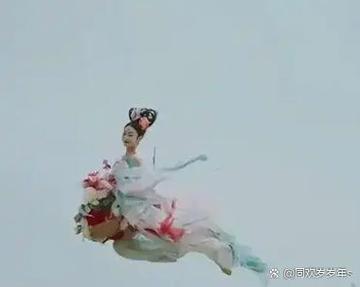 卓越之剑新角色飞天火女截图