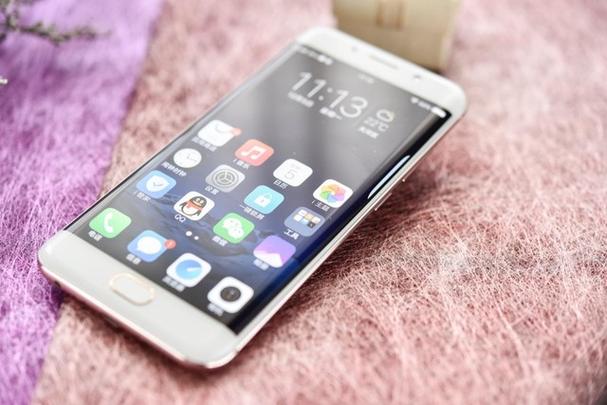 vivoxplay6