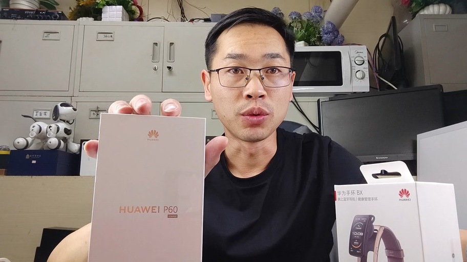 华为p60卡槽在哪里