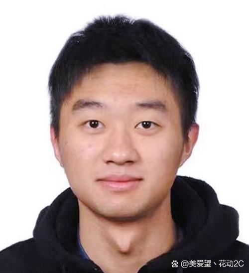 拍证件照多少钱