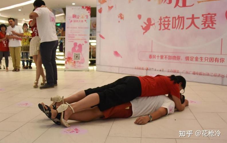 接吻的时候女生要干嘛