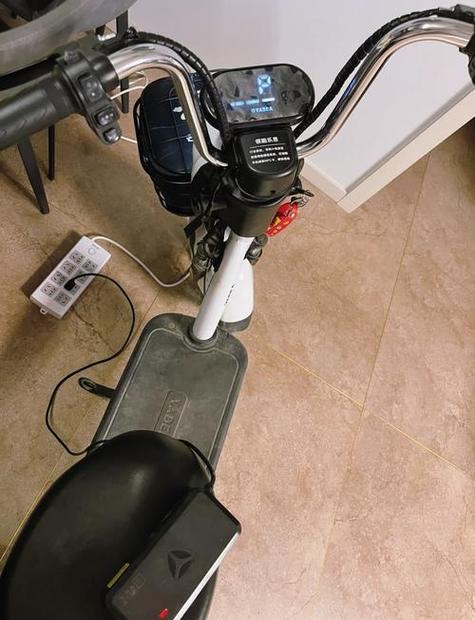 电动车一个月不骑需要充电吗