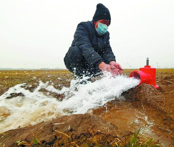 耕地不让浇水