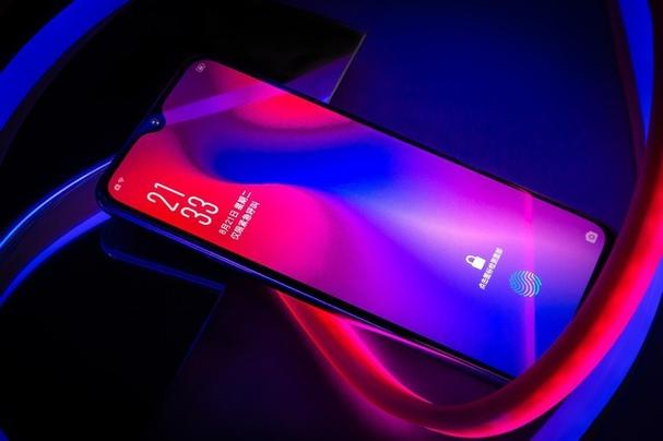 红米note8水滴屏可以隐藏吗