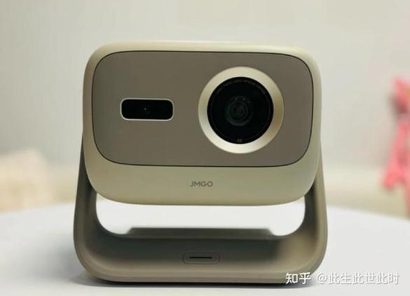 坚果投影仪破解教程