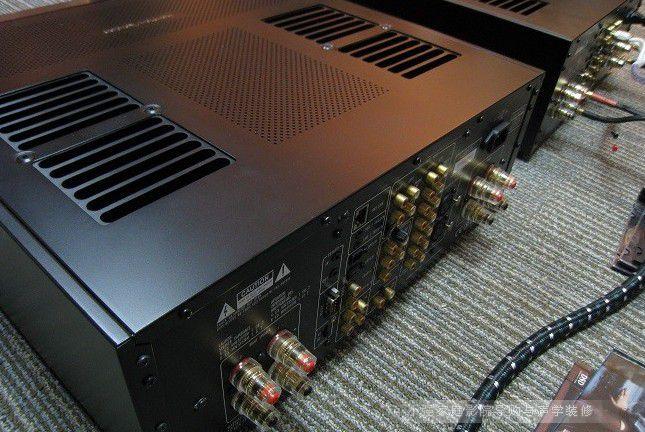 哈曼卡顿hk990加前级功放缩略图