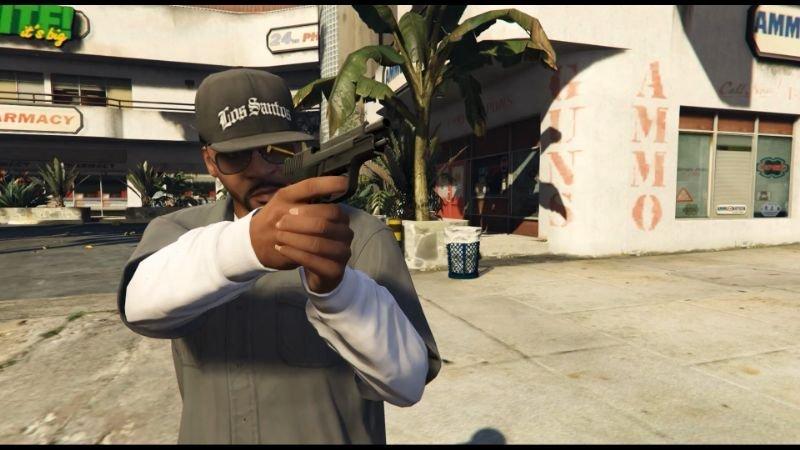 gta5怎么在家里拿枪截图