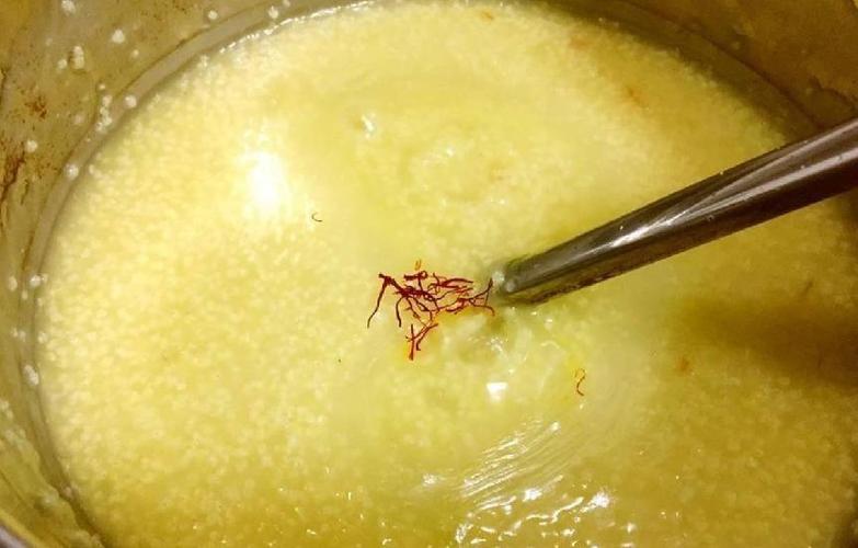 煮小米白色漂浮物