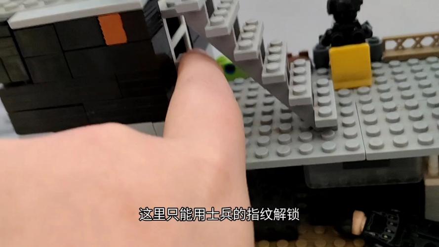 乐高丧尸末日地下堡垒