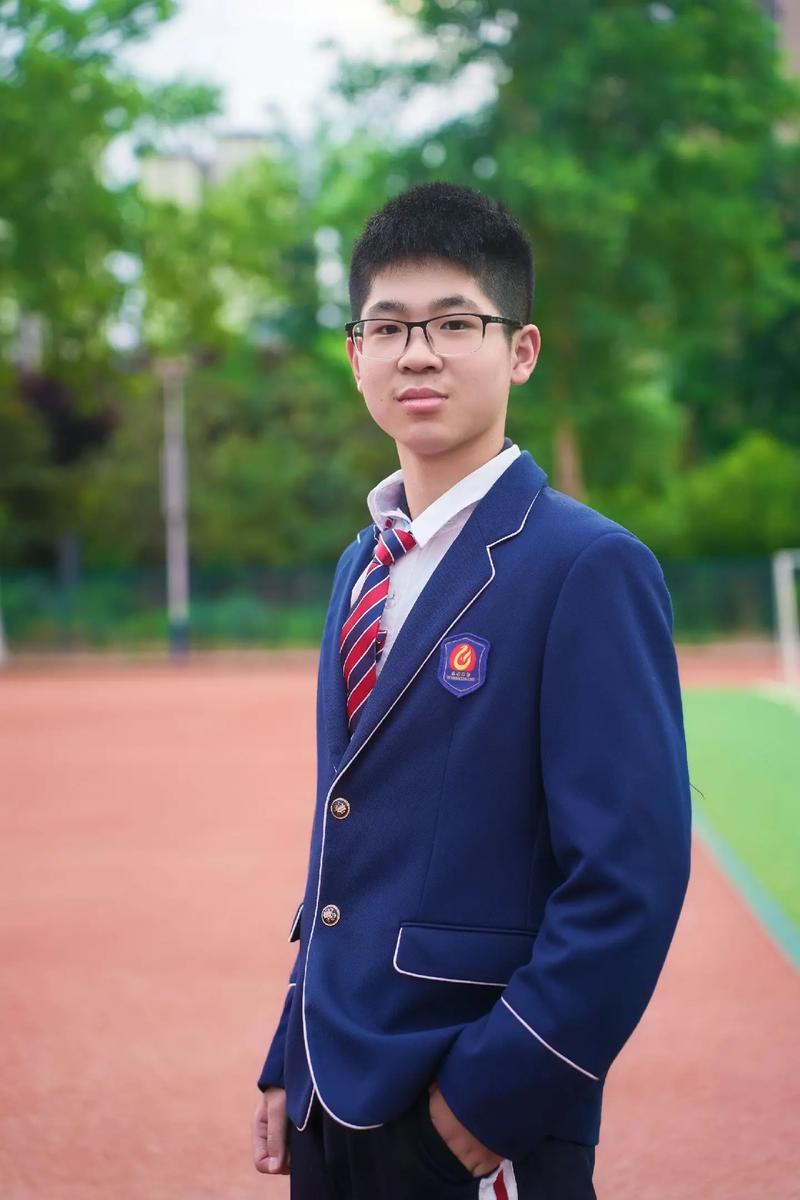 海底捞学生认证过期了还能用领了的