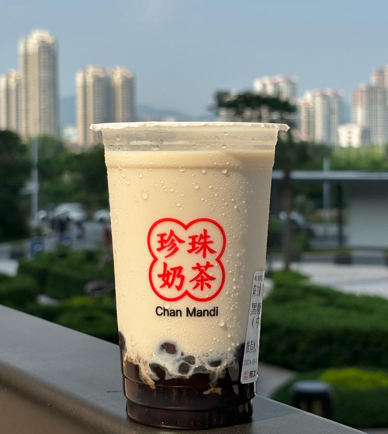 小型奶茶店装修图片