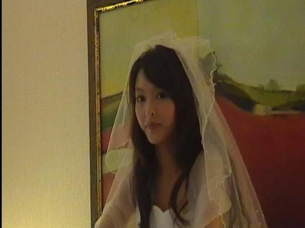 唐嫣早期婚纱照视频高清