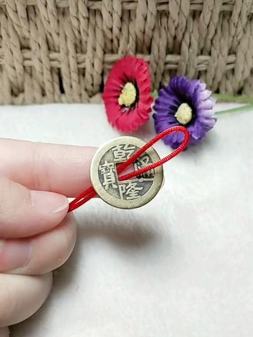 破关之后带锁和铜钱截图