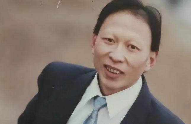 李明是谁的孙子