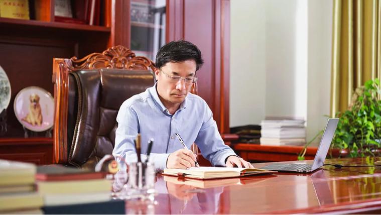 春光集团老板有几个儿子