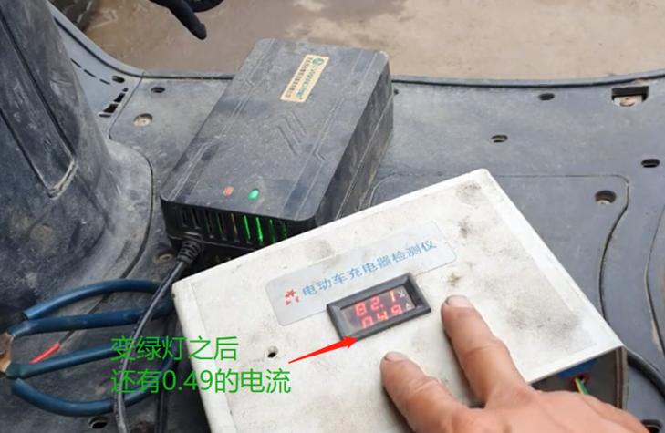电瓶车放太久了充电绿灯