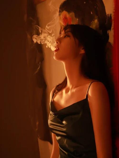女人开始抽烟代表什么
