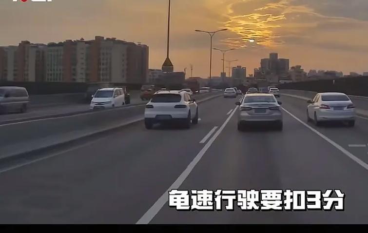 魔王龟速还是高速游戏截图