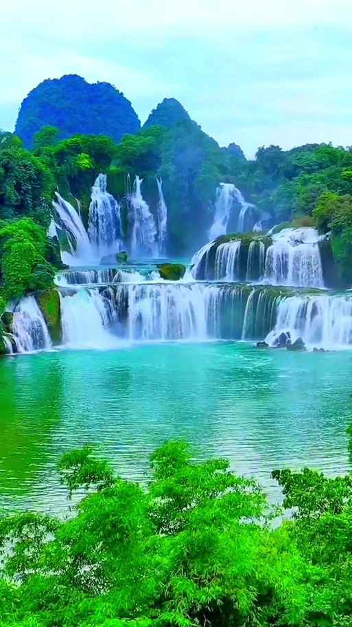 最招财山水风景图片