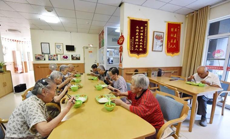 70岁老年人支付宝起什么名字