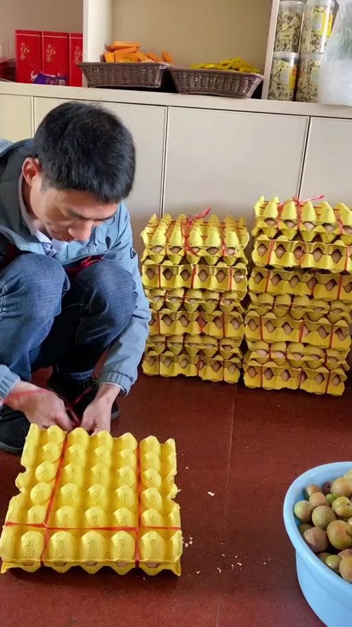 用绳子怎么绑鸡蛋