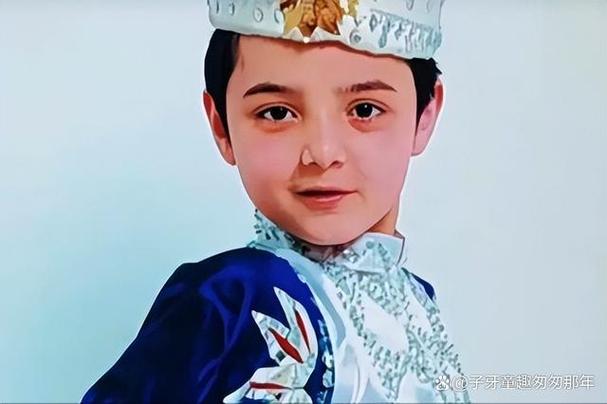 小学生穿阿尔法三代