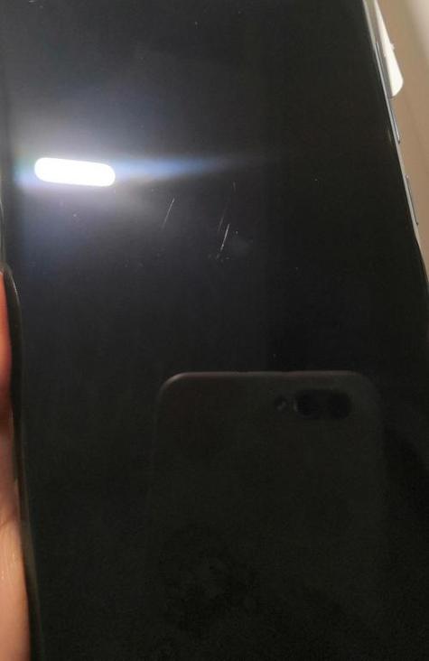 新手机买来是已经贴了膜的吗截图