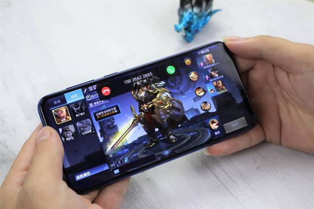 vivo游戏内悬浮窗缩略图