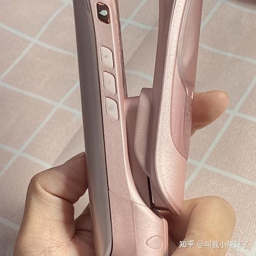每个直板夹闭合都有缝隙吗