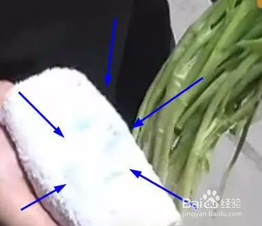 手上摘菜摘的手发黑怎样快速去掉