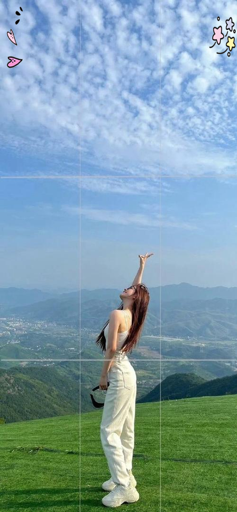 最近很火的拍照姿势