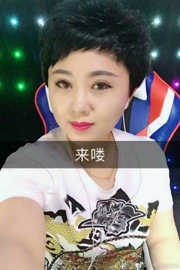 快手阿莲多大了