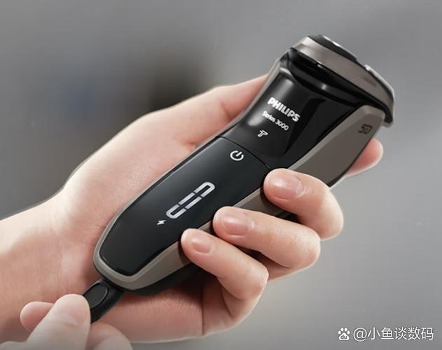 飞利浦剃须刀红灯闪烁