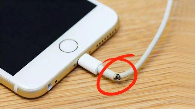手机充电线泡水后还能用吗